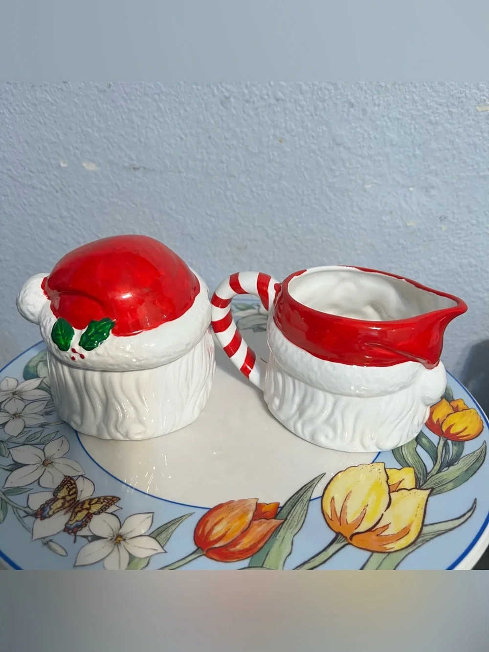 Ceramic Santa Creamer and Sugar Jar - Red & White